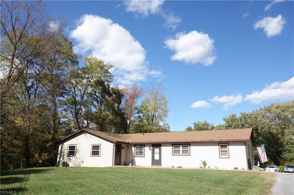 3376 Overland Drive - Photo 1
