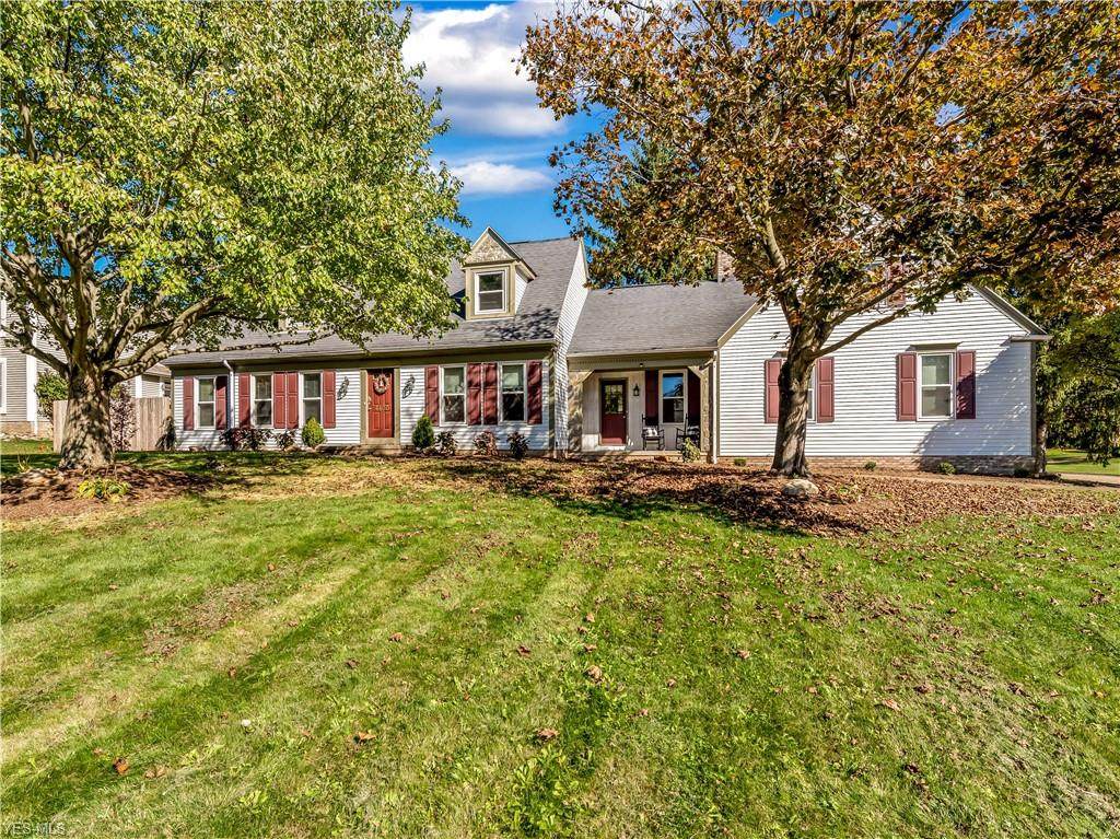 4400 Satinwood Circle - Photo 1