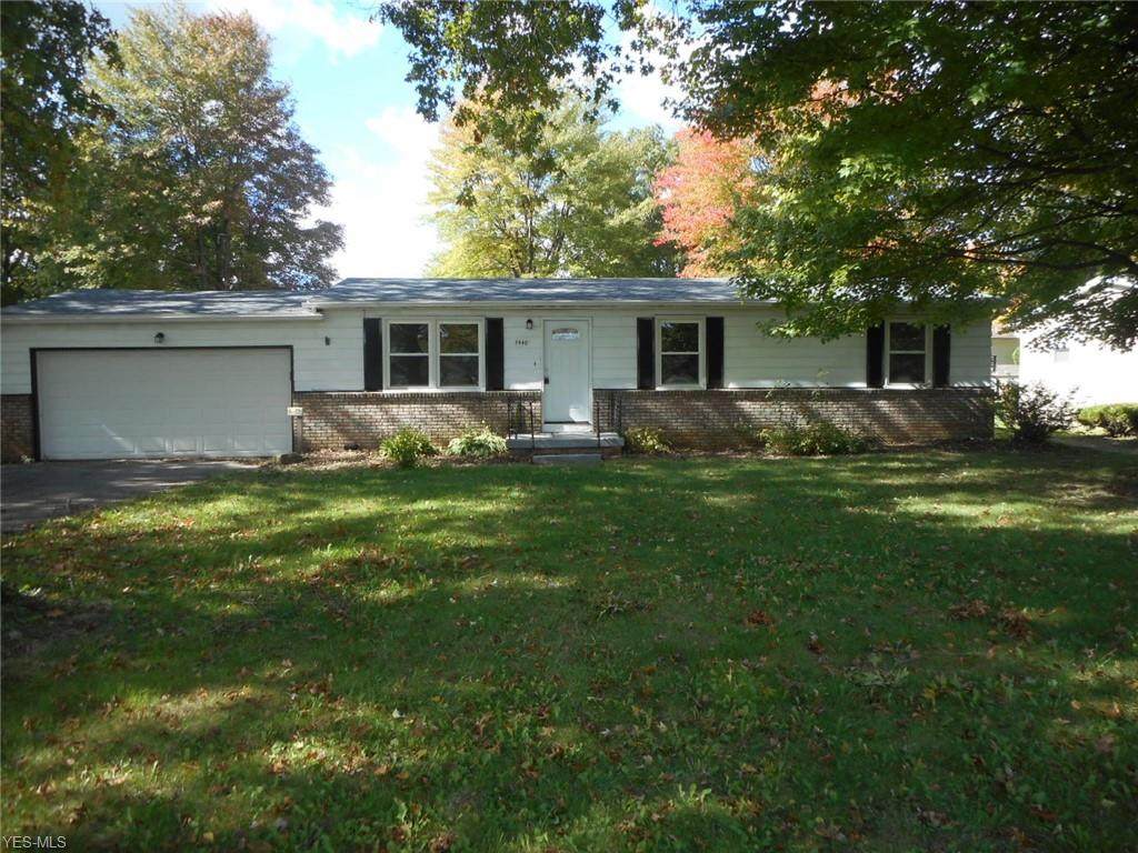 3940 Niles Carver Road - Photo 1