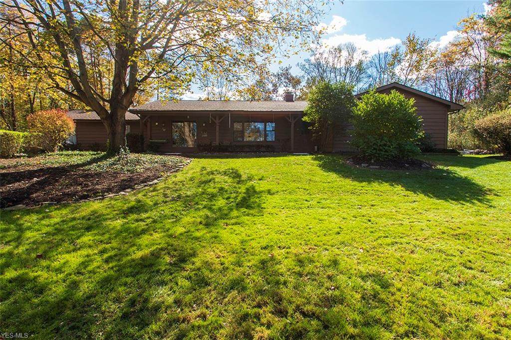 1022 Center Road - Photo 1