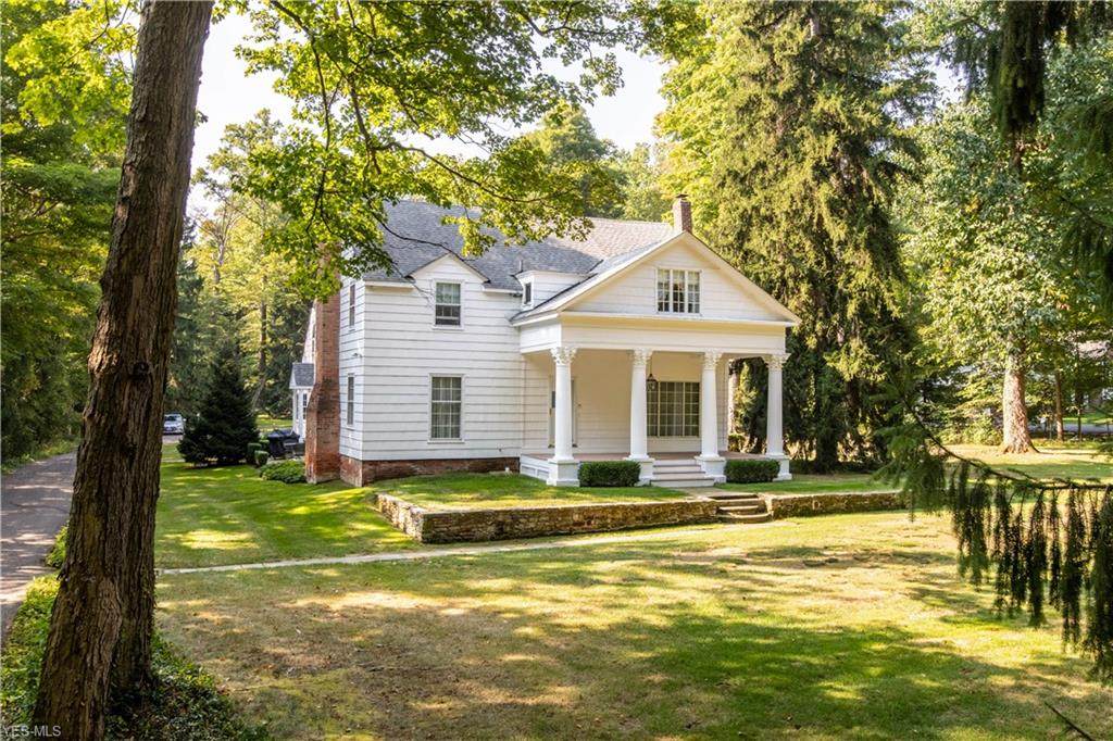 1638 Berkshire Road - Photo 1