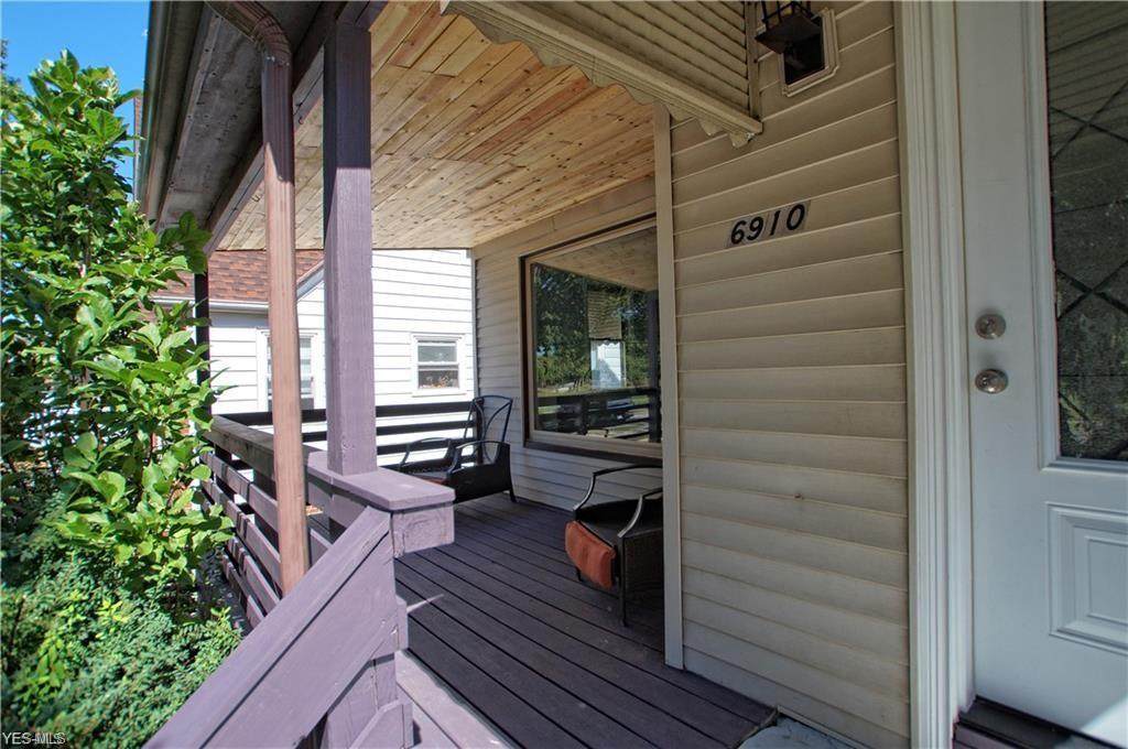 6910 Renwood Drive - Photo 1