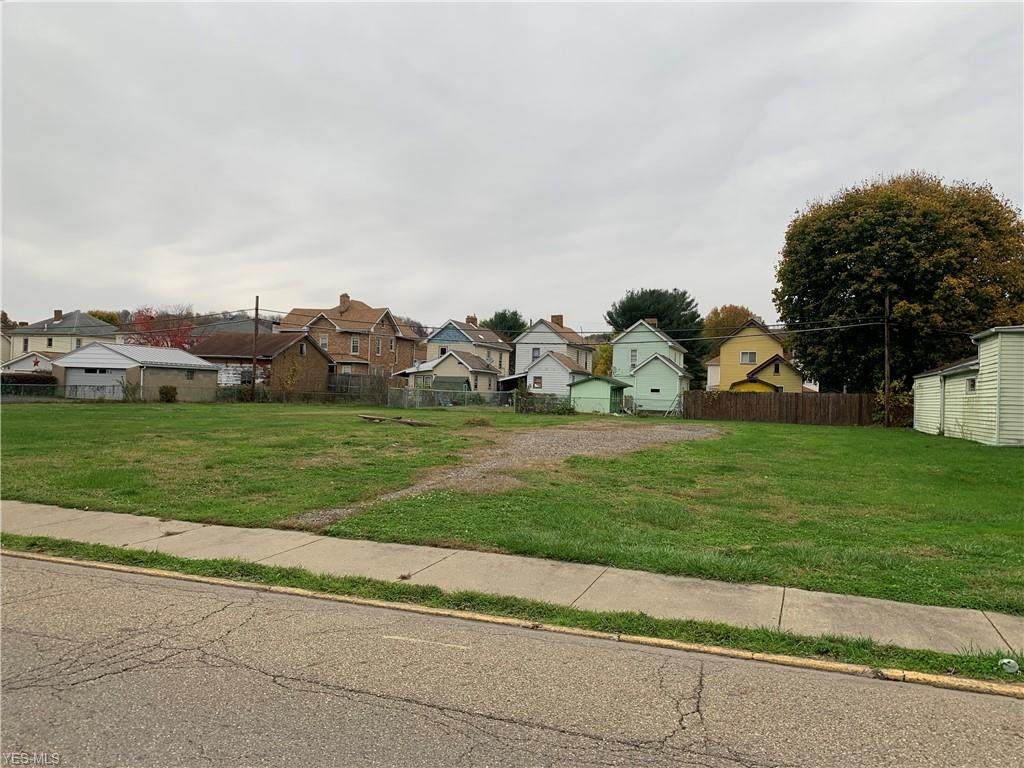 606 4th Street - Photo 1