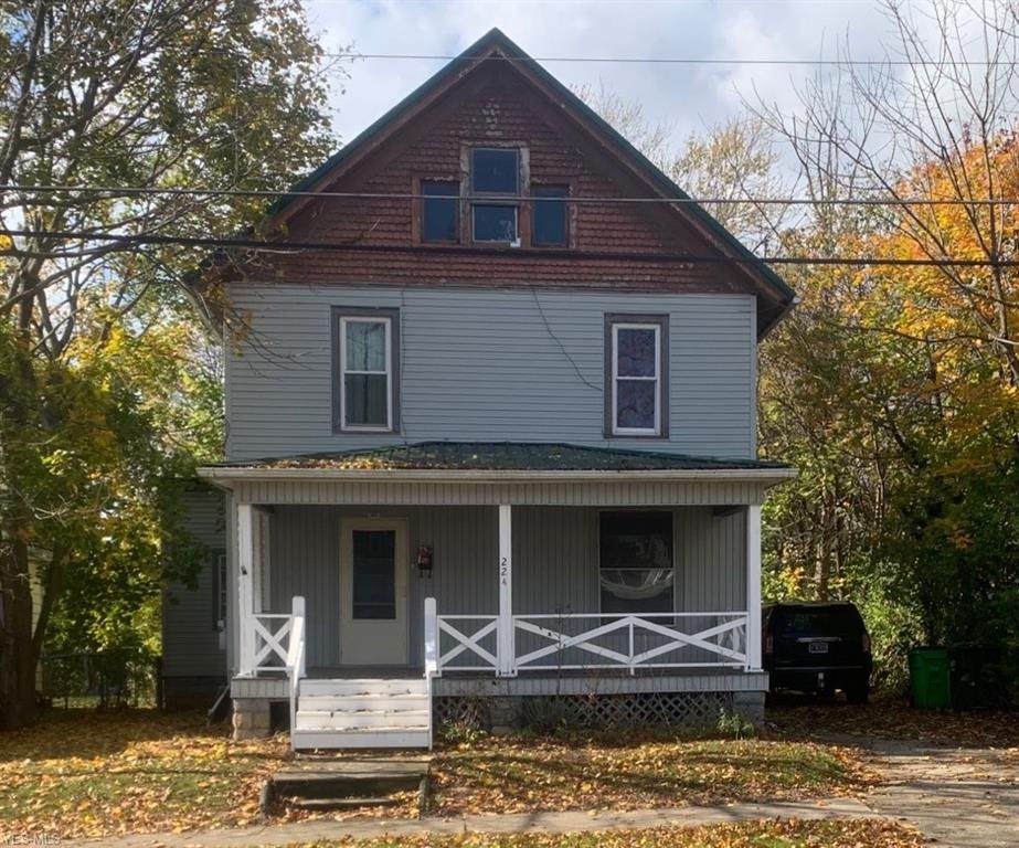 224 Spink Street - Photo 1