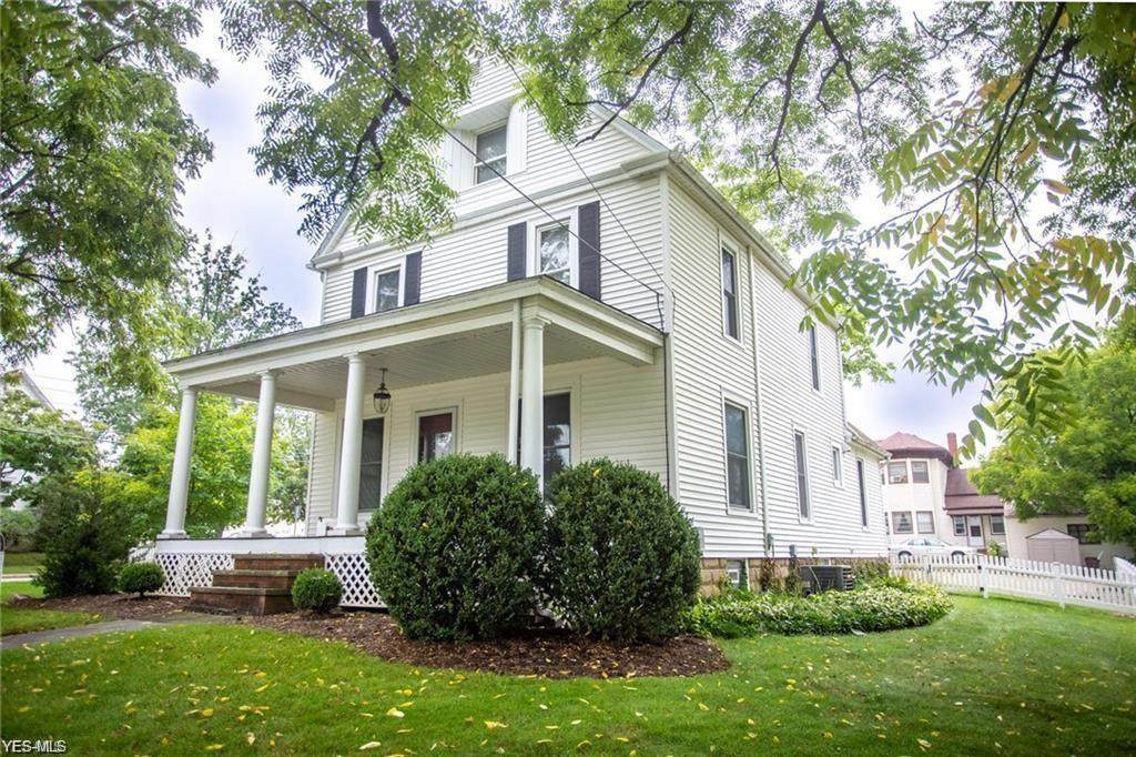 303 Broadway Street - Photo 1