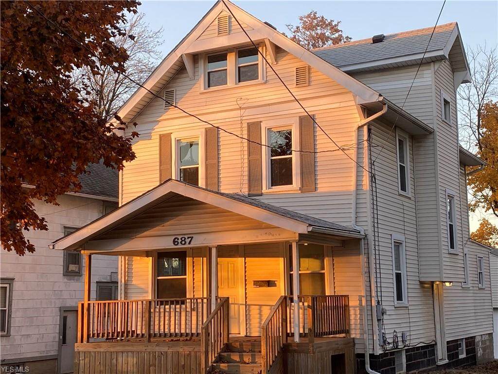 687 Excelsior Avenue - Photo 1