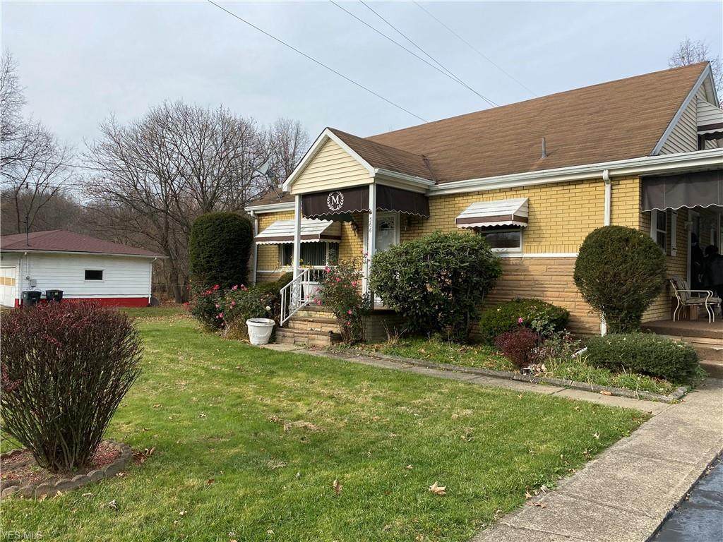 366 Douglas Street - Photo 1