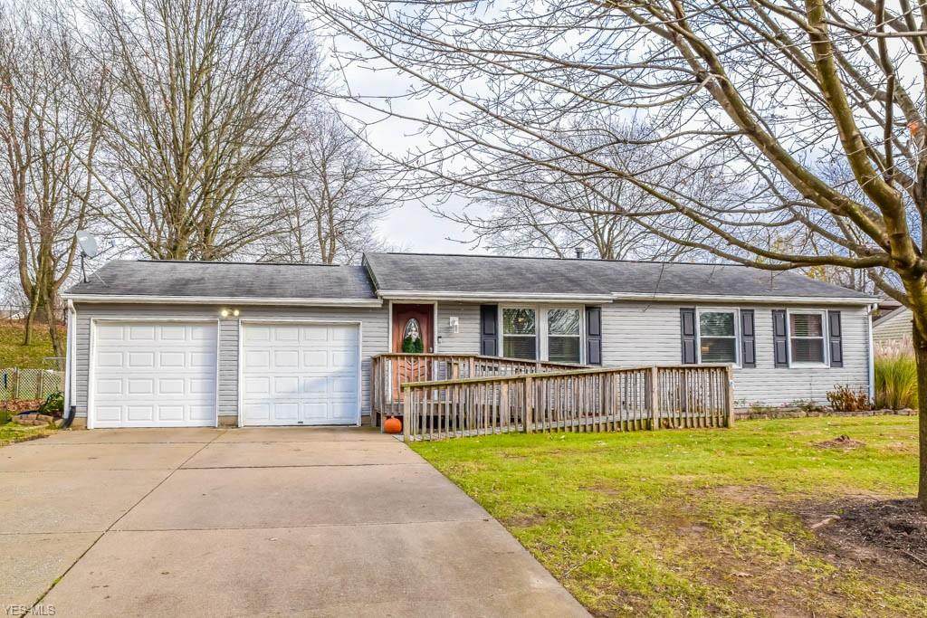 1736 Warrington Road - Photo 1