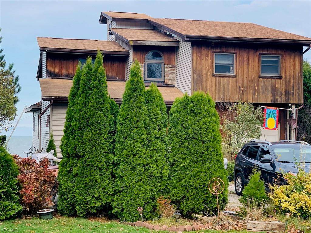 7561 Lakeshore Boulevard - Photo 1