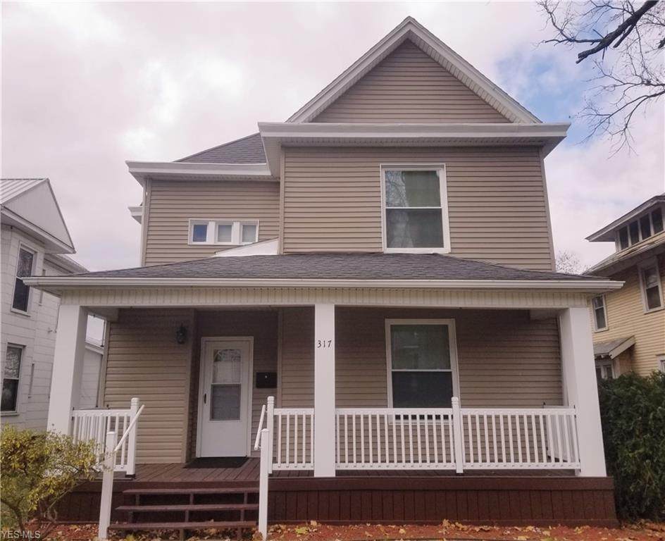 317 10th Street - Photo 1