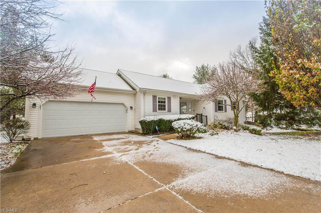 661 Fairfield Lane - Photo 1