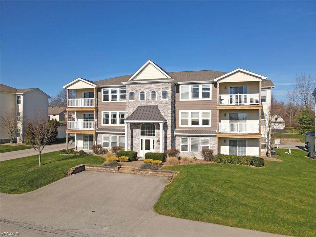 863 Cedar Way - Photo 1