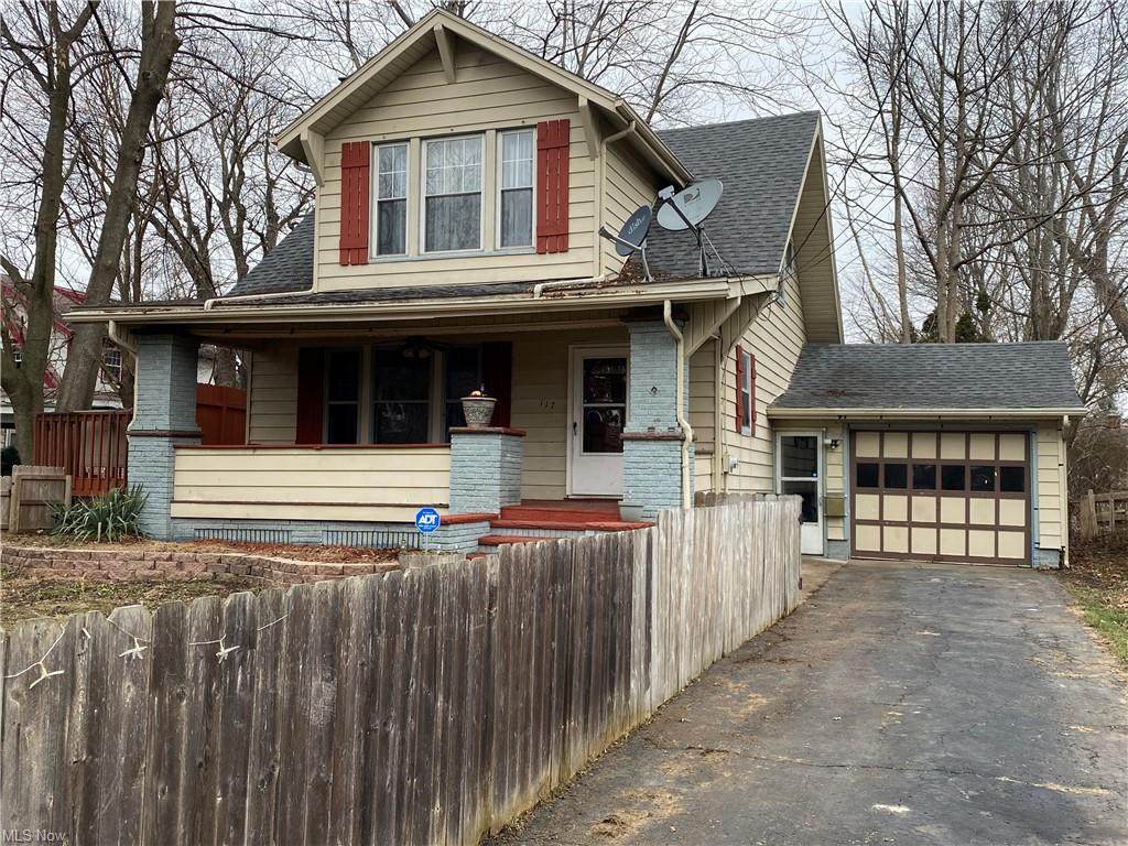 117 Colonial Boulevard - Photo 1