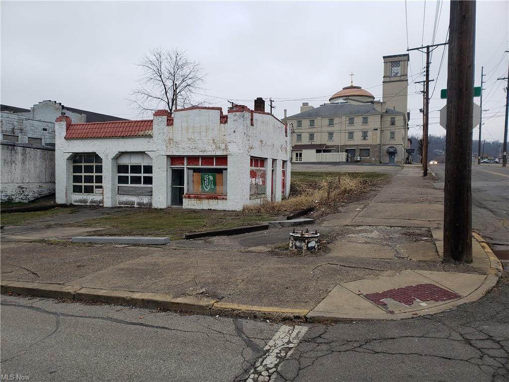 301 3rd Street - Photo 1