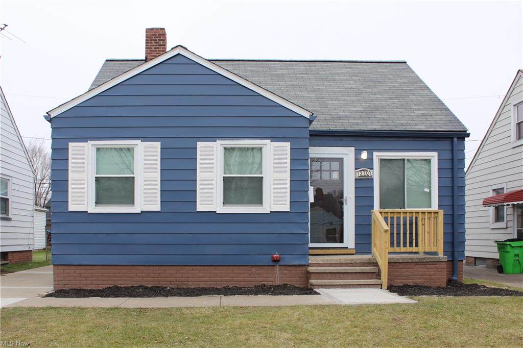 12701 Southern Avenue - Photo 1