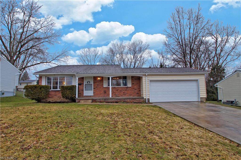 9394 Gettysburg Drive - Photo 1