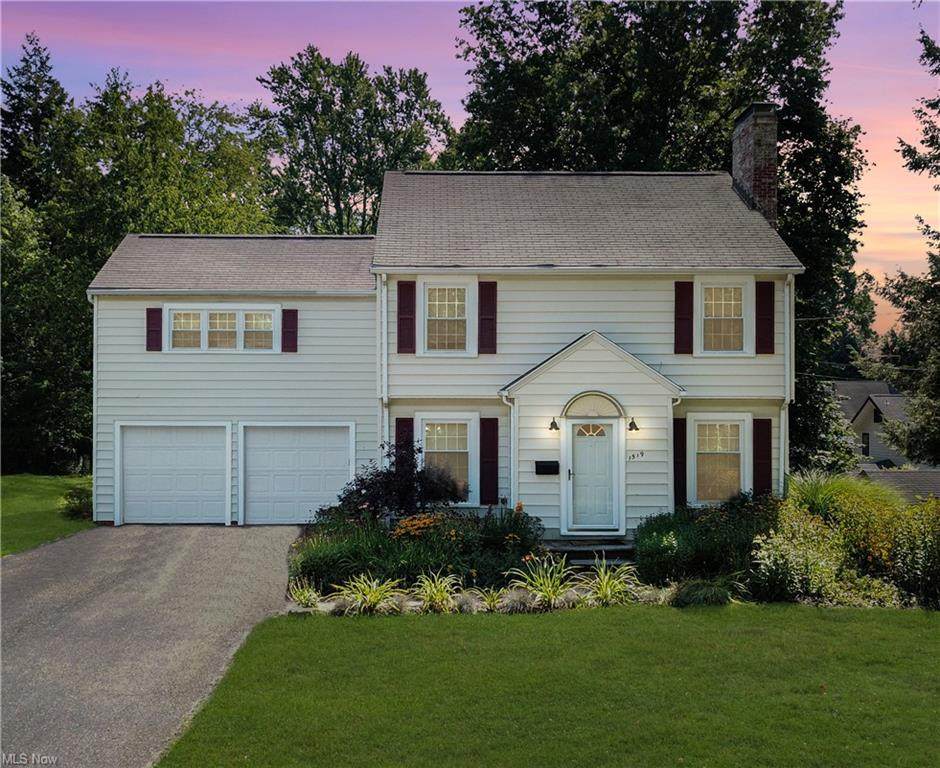 1519 Overlook Drive - Photo 1