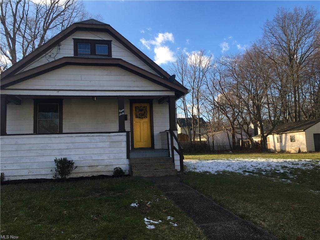 860 Iredell Street - Photo 1
