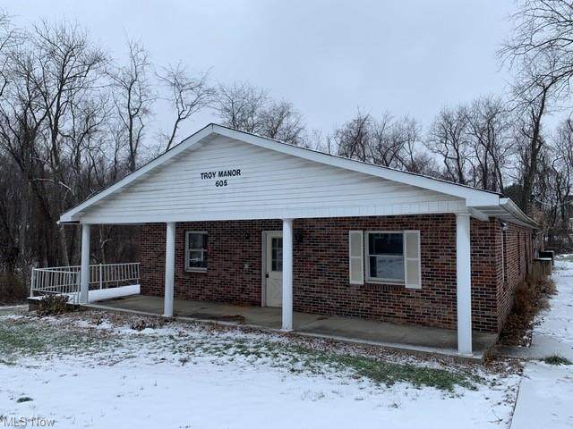 605 Troy Drive - Photo 1