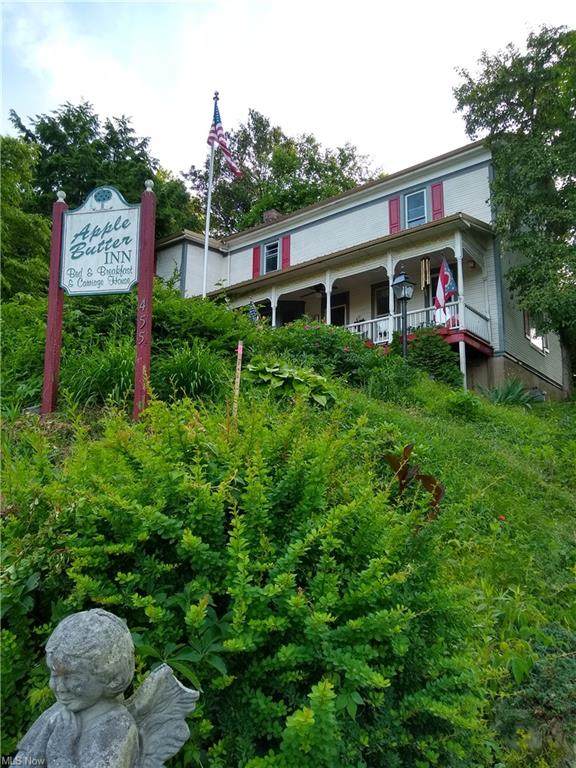 455 Hill Street - Photo 1