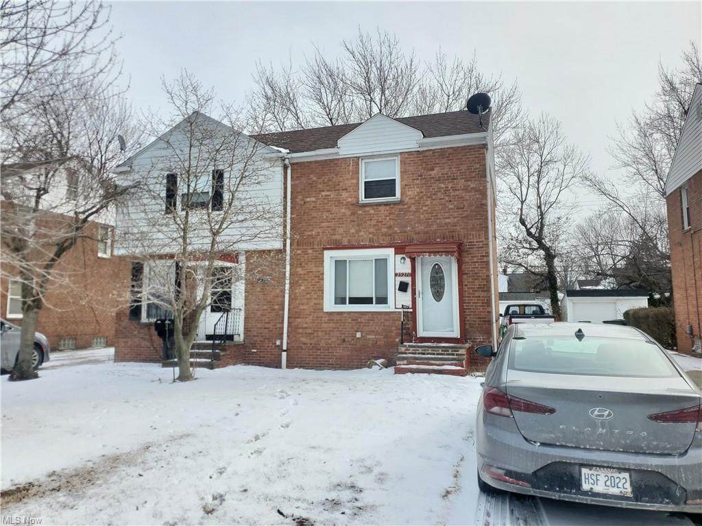 25270-25300 Lake Shore Boulevard - Photo 1