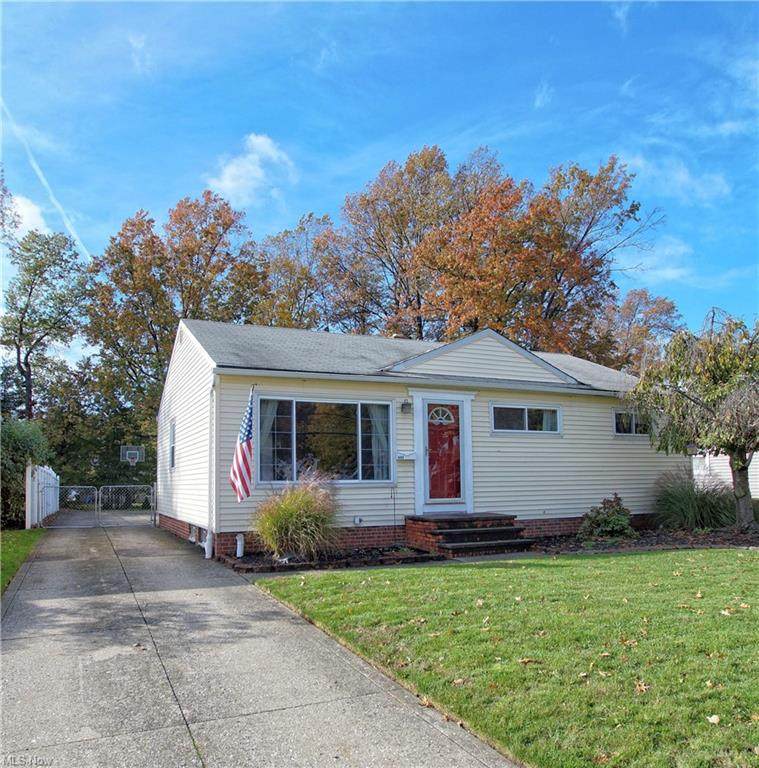 702 300th Street - Photo 1