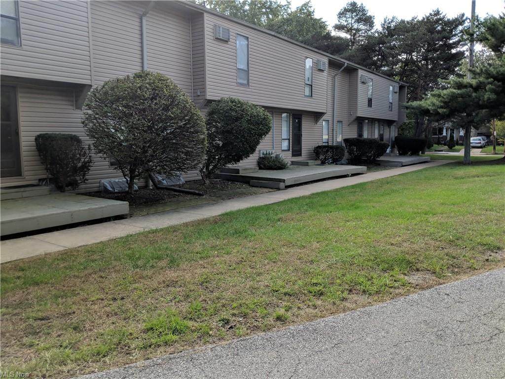 591 Dayton Street - Photo 1
