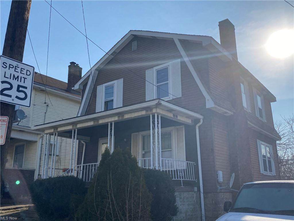 112 Mcdowell Avenue - Photo 1