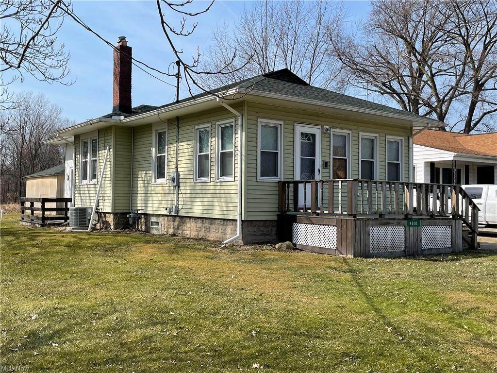 4810 Elyria Avenue - Photo 1