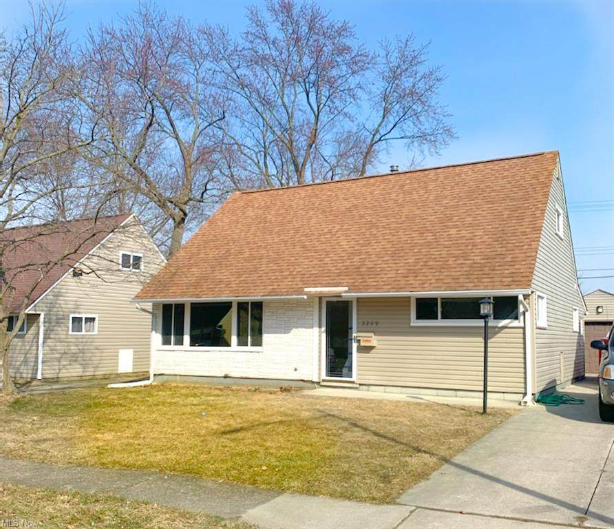 2209 Larchdale Drive - Photo 1