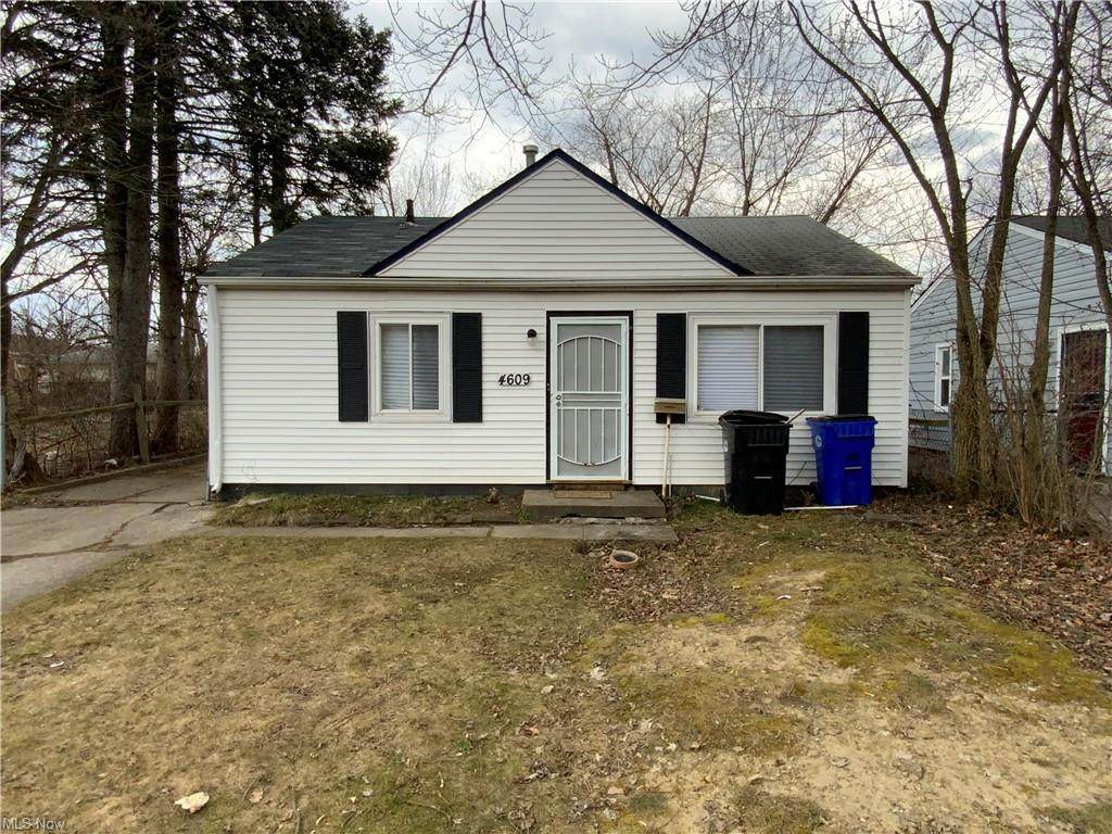 4609 173rd Street - Photo 1