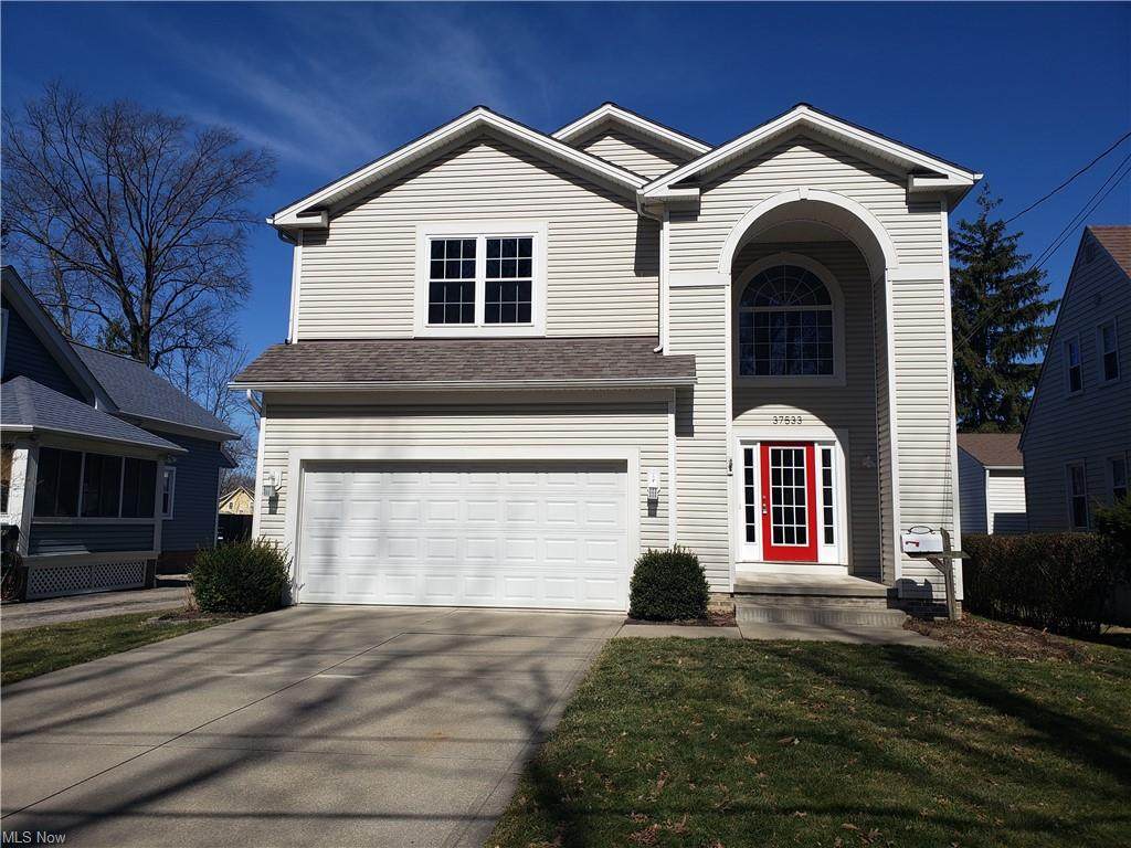 37533 Park Avenue - Photo 1