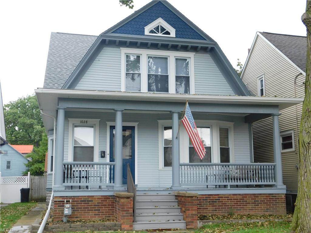1028 Columbus Avenue - Photo 1