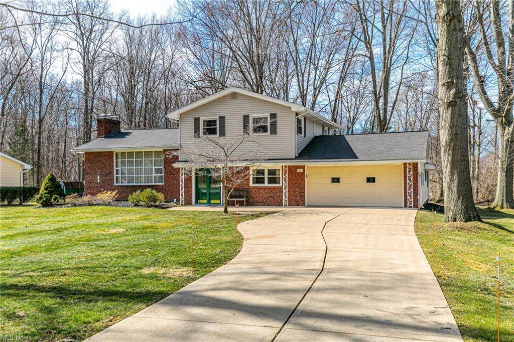 6280 Mardon Drive - Photo 1
