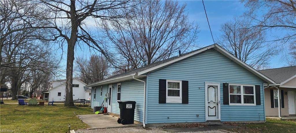 32 Sycamore Drive - Photo 1