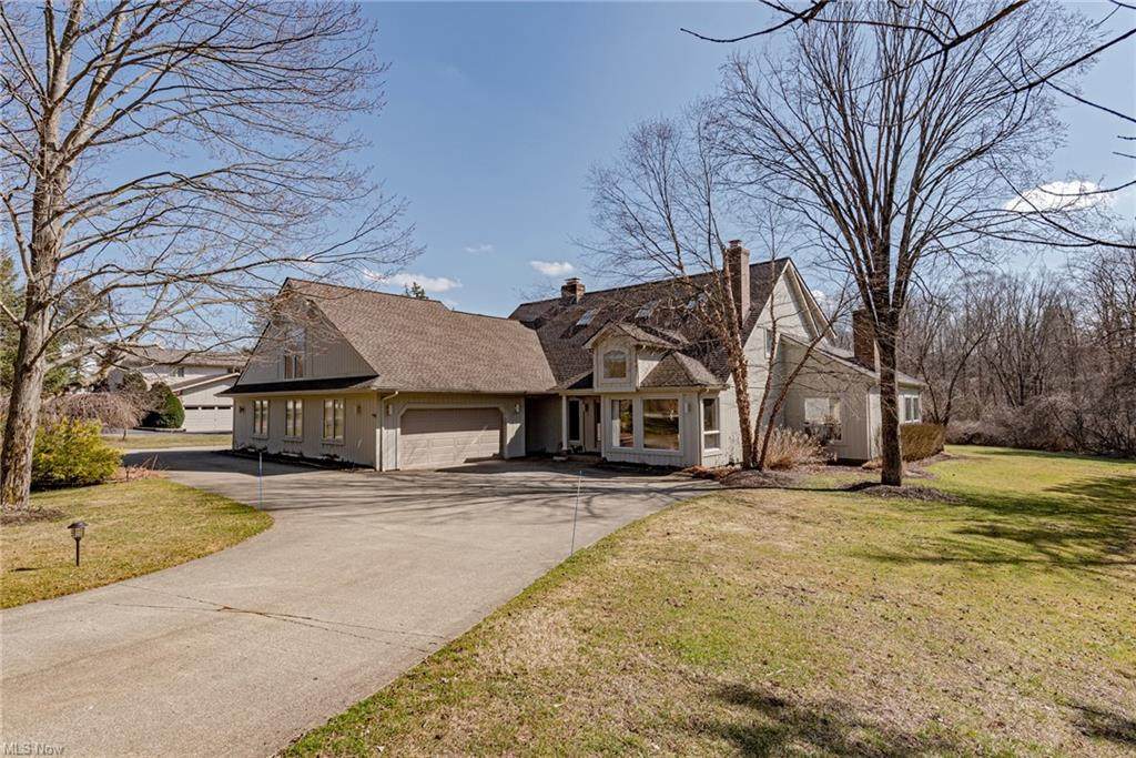 32820 Shaker Boulevard - Photo 1
