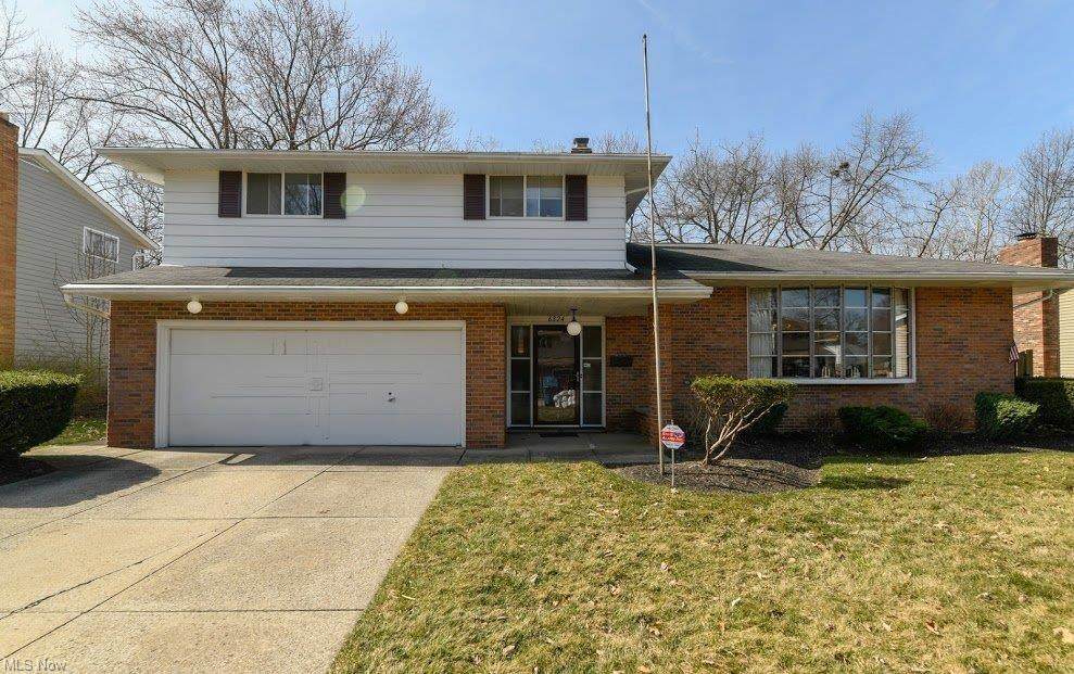 6824 Greenbriar Drive - Photo 1