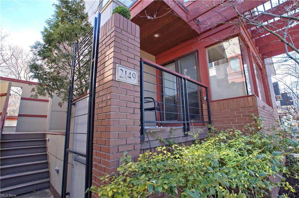 2149 28th Street - Photo 1