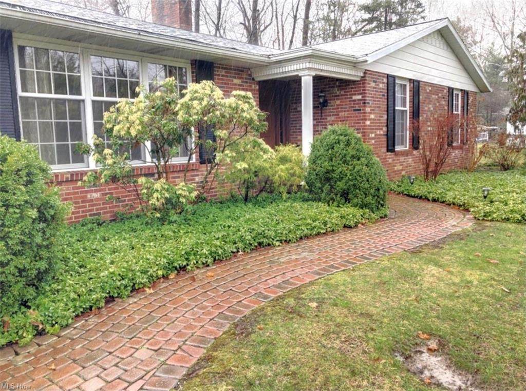 1200 Spencer Drive - Photo 1