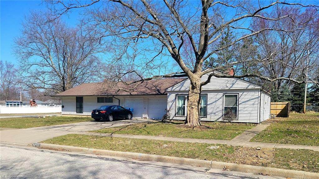 9642 Newkirk Drive - Photo 1
