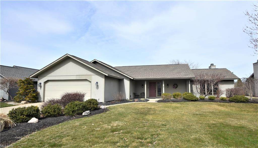 32898 Woodhaven Circle - Photo 1