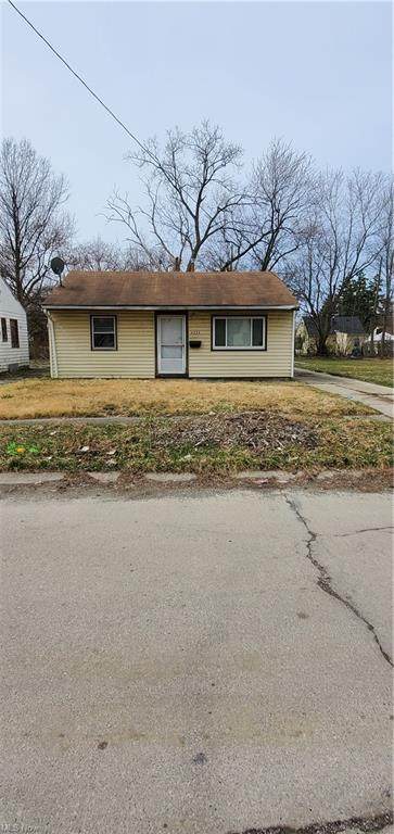 4336 142nd Street - Photo 1