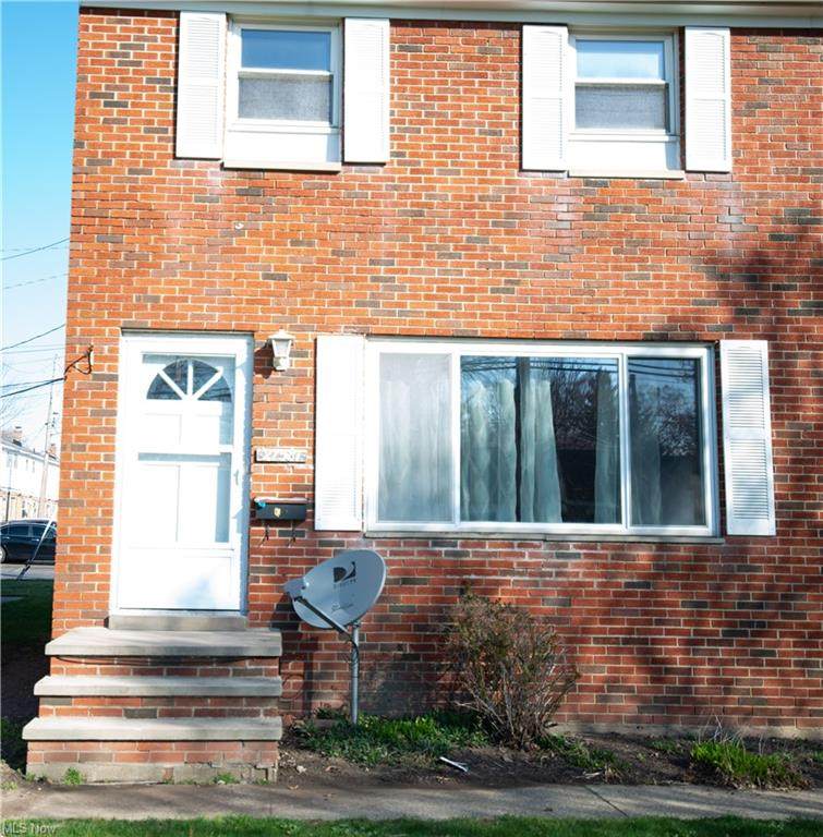 27581 Lake Shore Boulevard - Photo 1