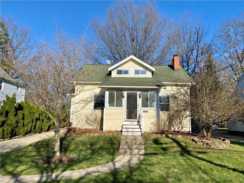 1683 Sunview Road - Photo 1