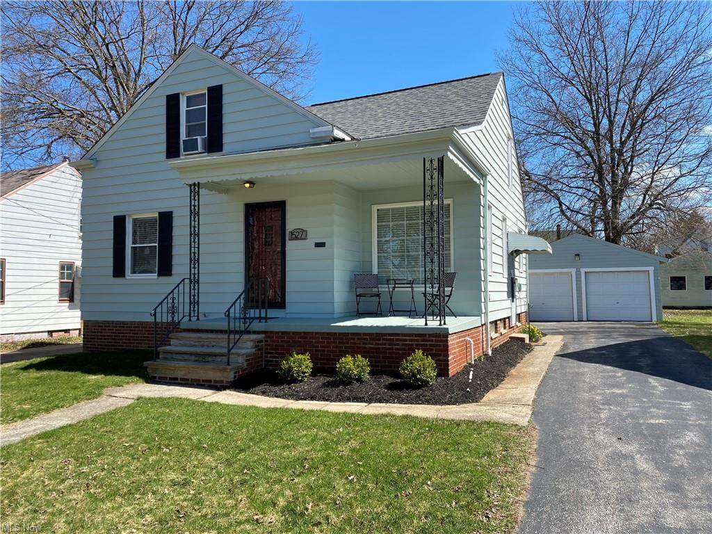 1527 Commodore Road - Photo 1