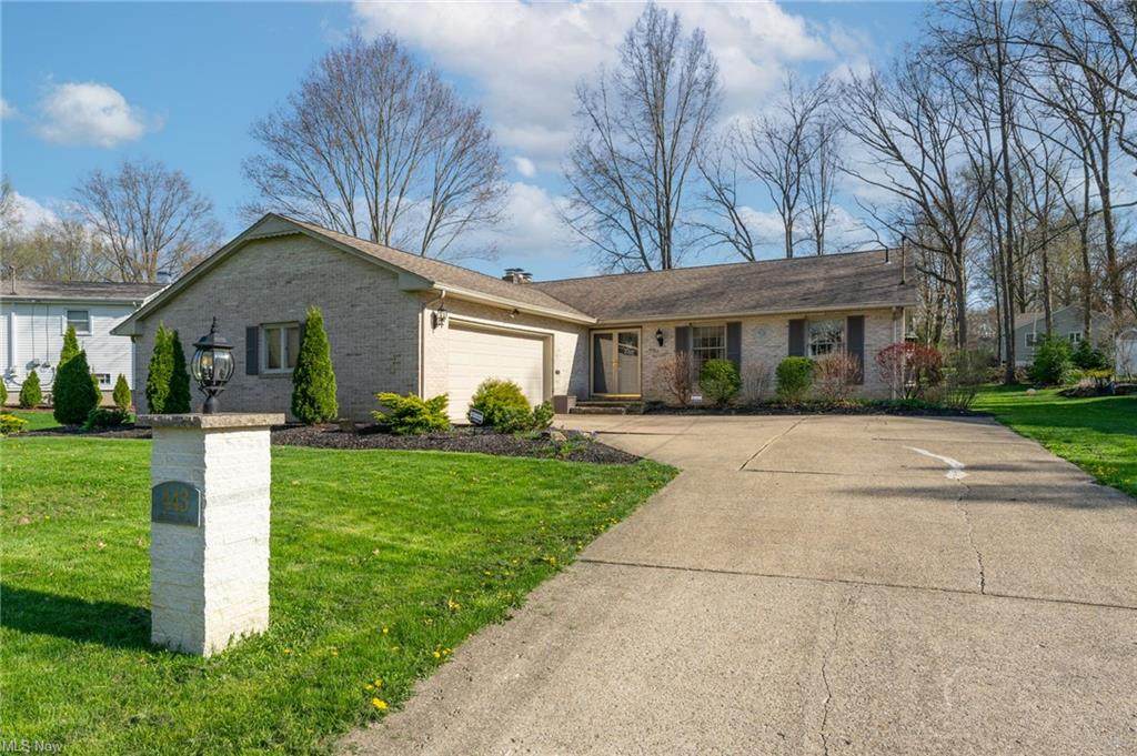 443 Hickory Hollow Drive - Photo 1