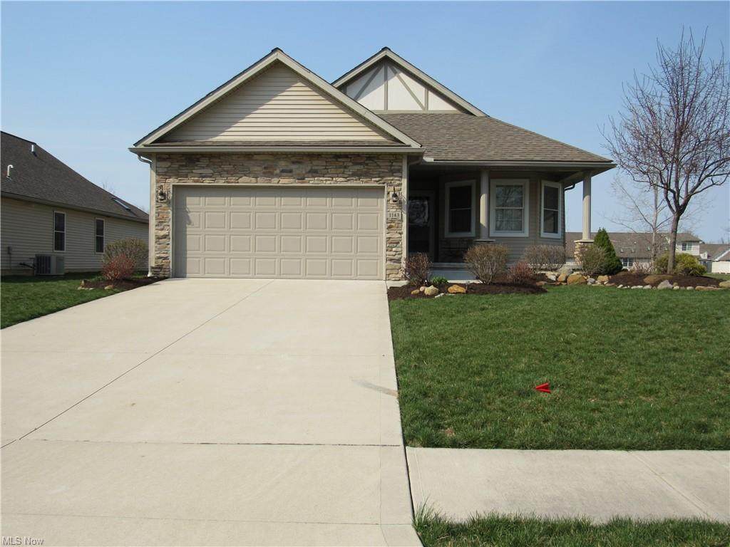 1143 Fox Run - Photo 1