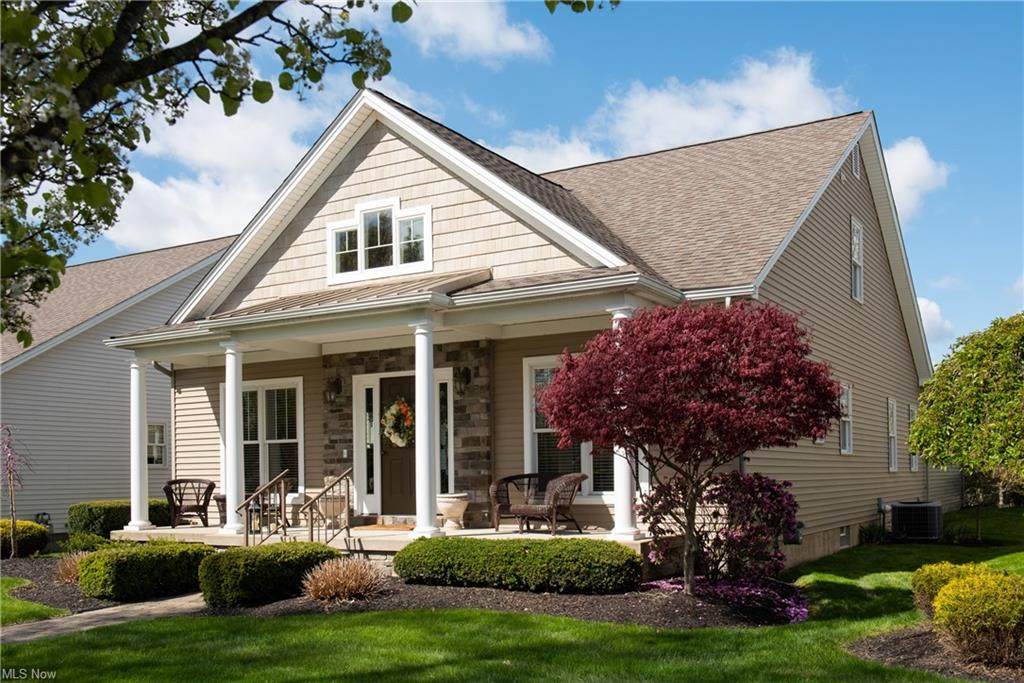 109 Saybrook Boulevard - Photo 1