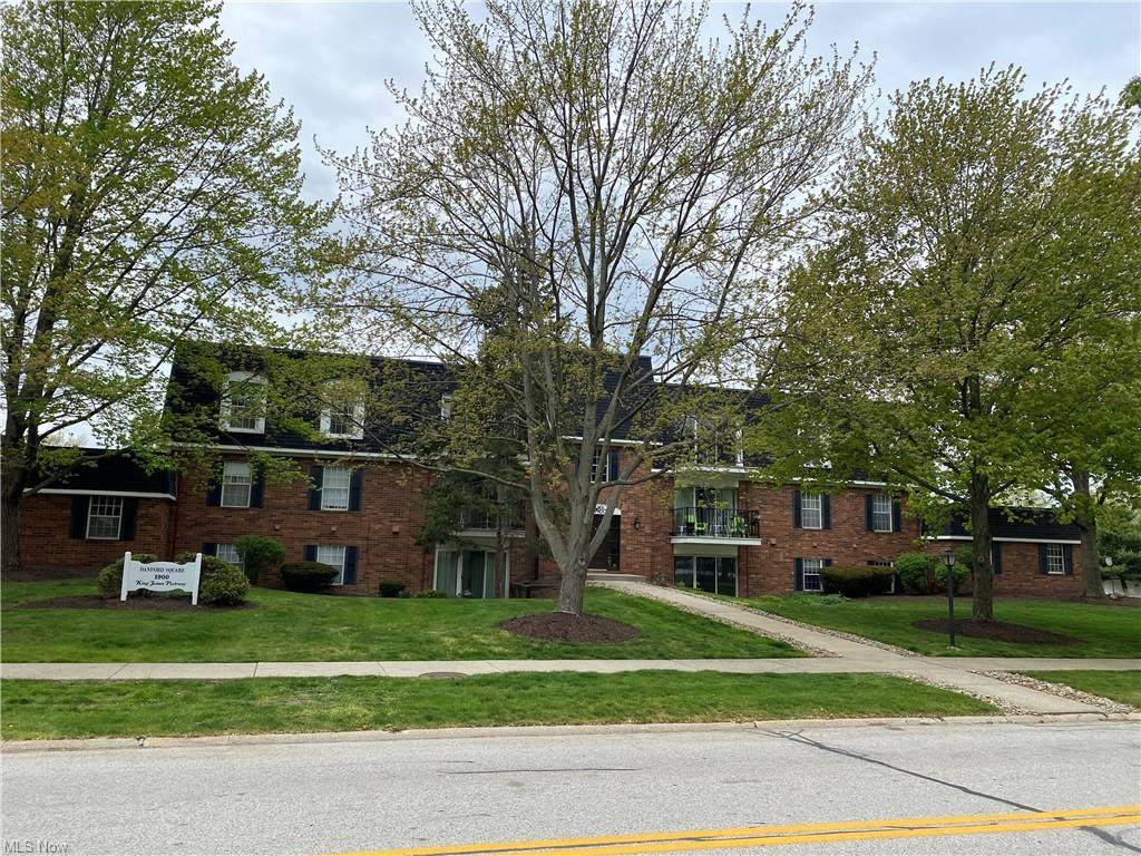 1900 King James Pkwy. - Photo 1