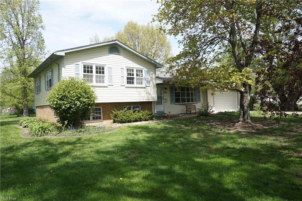 8715 Murray Avenue - Photo 1